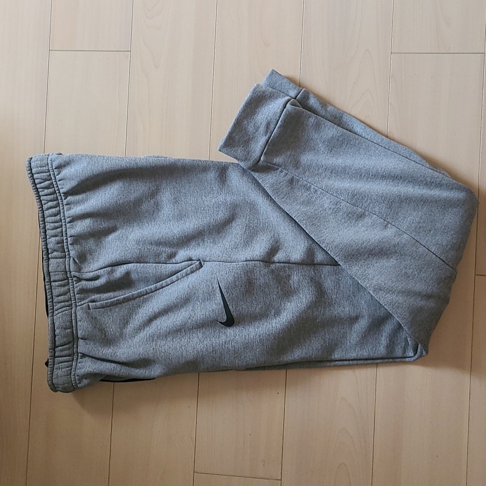 Nike Mens Jogger Sweatpant